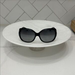 D&G Elegant Black Sunglasses
